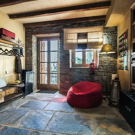 Luxurious Huge House In Pilio With A Pool