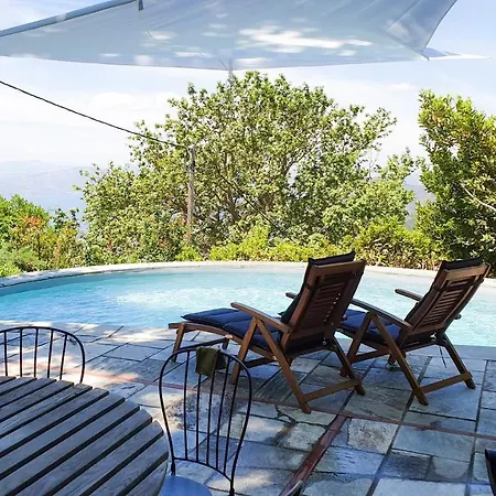 ヴィラ Luxurious Huge House In Pilio With A Pool アギオス・ゲルギオス・ニリアス